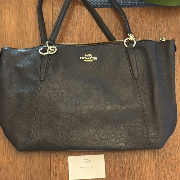 Coach Purse - Picture 1 of 5